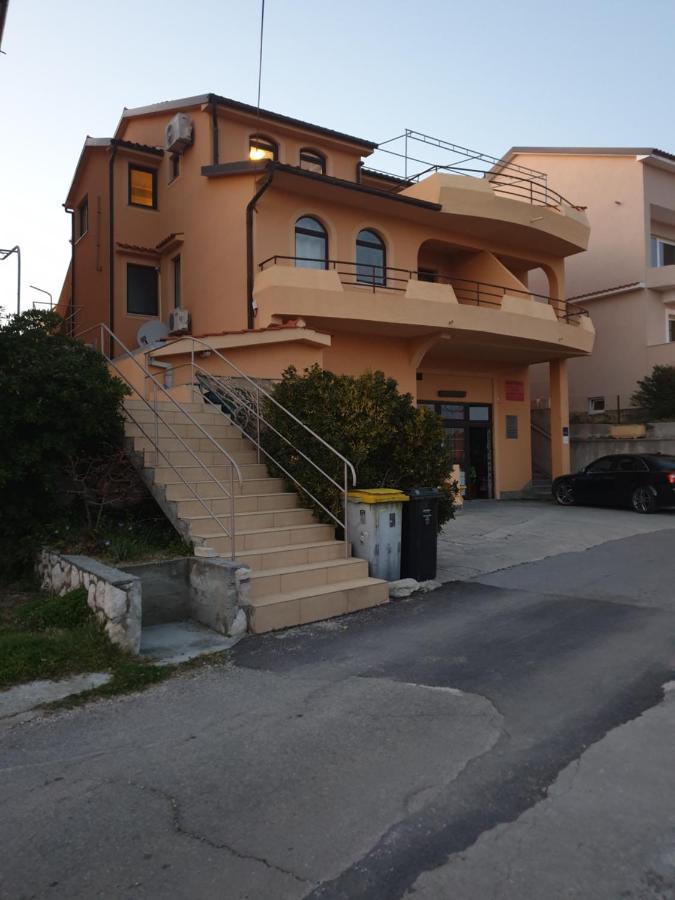 Apartments Damir 2838 Lopar Dış mekan fotoğraf
