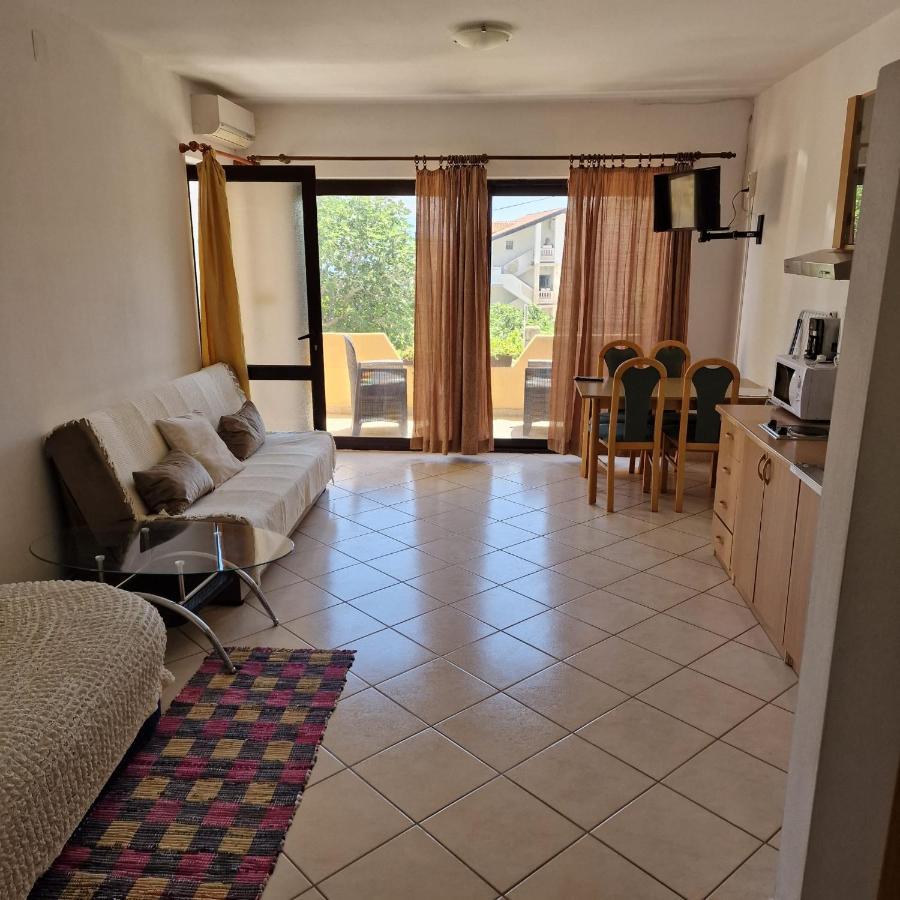 Apartments Damir 2838 Lopar Dış mekan fotoğraf